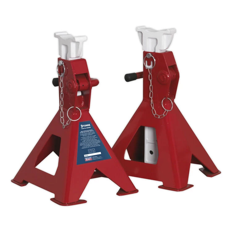 Sealey AAS3000 Axle Stands (Pair) 3tonne Capacity Per Stand Auto Rise Ratchet - Image 2